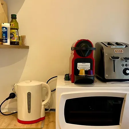 La Petite Maisonnette De La Gare 別荘