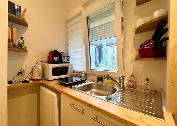 La Petite Maisonnette De La Gare Nancy