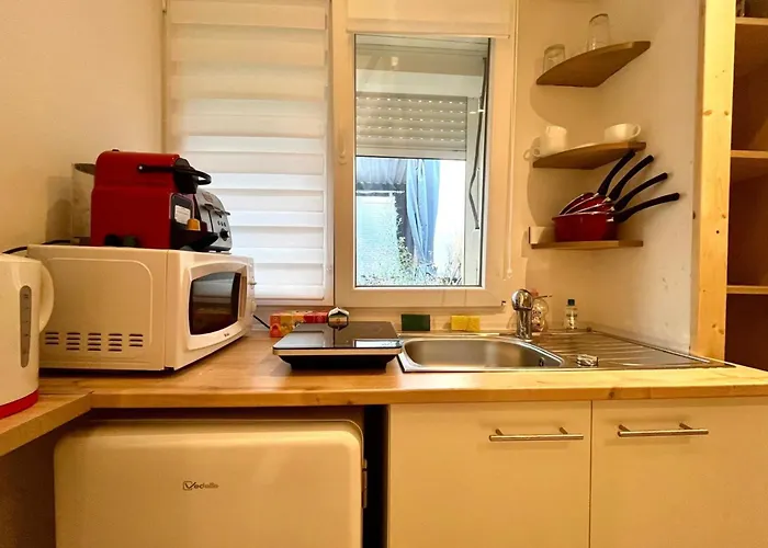 La Petite Maisonnette De La Gare *